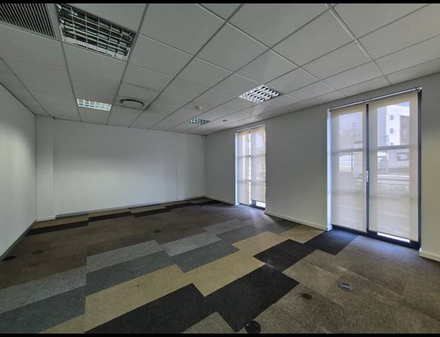 933M² OFFICE TO LET IN ILLOVO